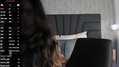  -  online show from January 29, 5:35 pm