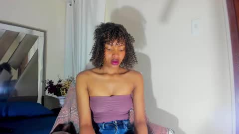 SARA 730 A 200 PM  online show from February 11, 1:09 pm