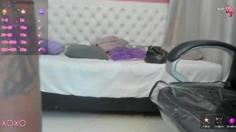   online show from January 25, 9:57 am