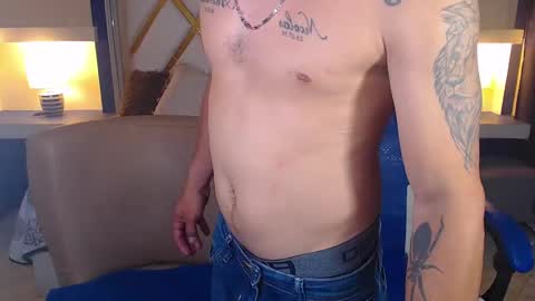 Snapshot of saraclub_jy chatting on March 1, 9:04 pm saraclub online show from March 1, 9:04 pm