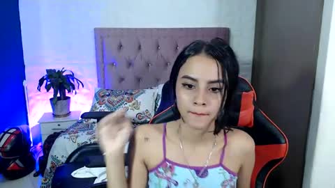 Snapshot of saraclub_jy chatting on March 5, 10:43 pm saraclub online show from March 5, 10:43 pm