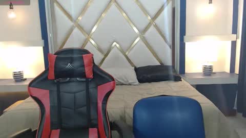 Snapshot of saraclub_jy chatting on October 14, 11:27 pm saraclub online show from October 14, 11:27 pm