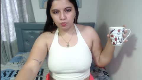 sarah online show from December 1, 7:41 pm