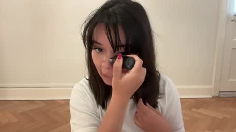 Snapshot of sarah_heart_aus chatting on January 3, 10:29 pm Sarah Heart Aus online show from January 3, 10:29 pm