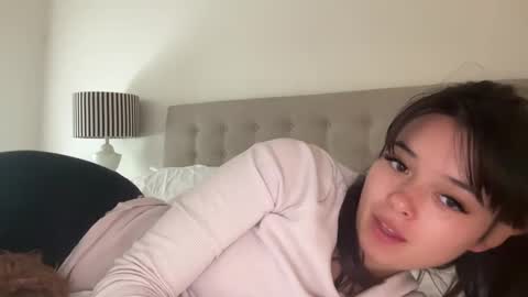 Snapshot of sarah_heart_aus chatting on January 11, 4:48 am Sarah Heart Aus online show from January 11, 4:48 am