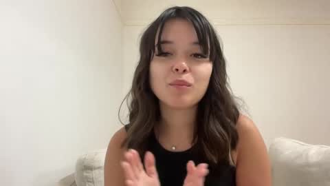 Snapshot of sarah_heart_aus chatting on January 17, 10:55 am Sarah Heart Aus online show from January 17, 10:55 am