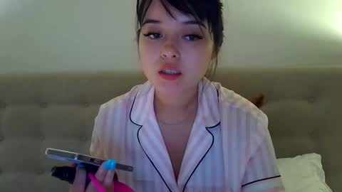 Snapshot of sarah_heart_aus chatting on March 10, 10:59 am Sarah Heart Aus online show from March 10, 10:59 am