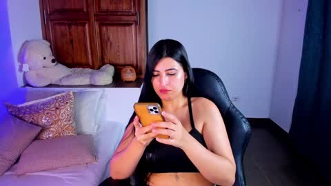 Sarah Independent model online show from January 8, 4:12 am