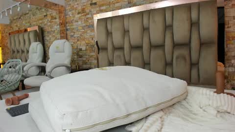 sarah online show from January 27, 5:58 am