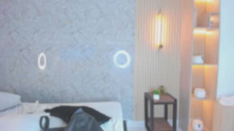 sarah online show from October 6, 3:31 pm