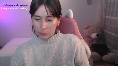Snapshot of sarahdressler chatting on February 2, 3:21 am sarahdressler online show from February 2, 3:21 am