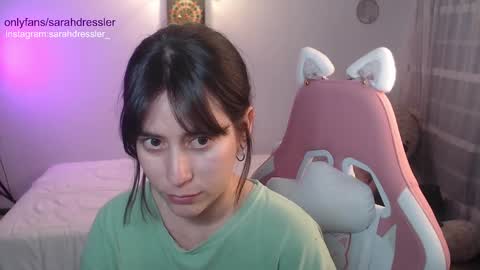 Snapshot of sarahdressler chatting on February 24, 3:23 am sarahdressler online show from February 24, 3:23 am