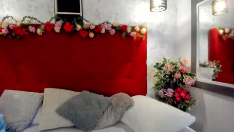 sara online show from November 7, 5:40 am