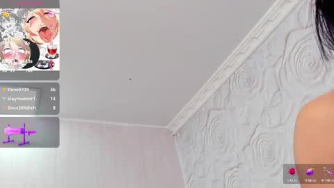 Snapshot of sarahi_camila chatting on September 13, 8:47 am online show from September 13, 8:47 am