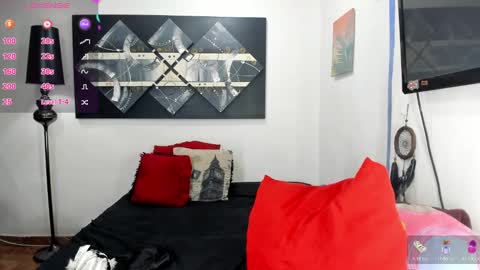  SARAHJEY     online show from March 12, 8:41 pm