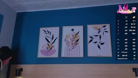 Sarah online show from October 17, 11:46 am