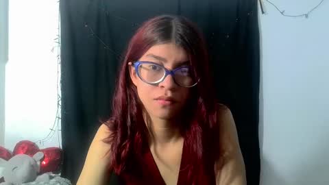 Snapshot of sarahsmitt chatting on March 9, 1:46 am Sarah online show from March 9, 1:46 am