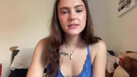 SarahxOliver online show from September 23, 3:48 pm