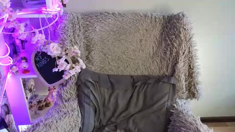 Sara online show from September 10, 2:33 am