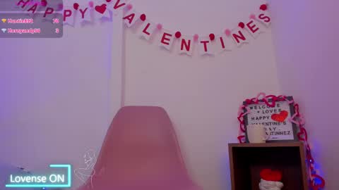 Snapshot of sarala_martinnez chatting on February 13, 1:29 am Sara online show from February 13, 1:29 am