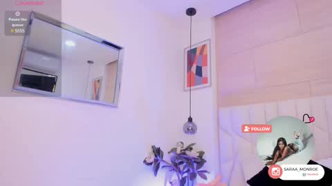 Snapshot of saramonroe1 chatting on February 23, 7:17 pm Sara online show from February 23, 7:17 pm