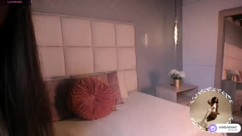 Snapshot of saramonroe1 chatting on November 25, 11:32 am Sara online show from November 25, 11:32 am