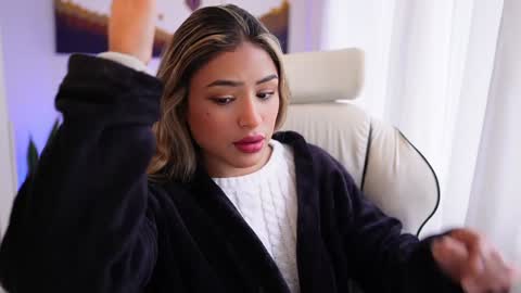 Sara online show from January 2, 8:35 pm