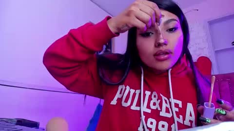 sarastonesx online show from October 11, 4:44 am