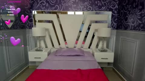 Snapshot of sarasweet18_ chatting on February 26, 2:03 pm Sara online show from February 26, 2:03 pm