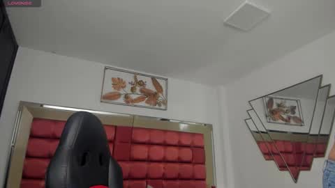      online show from October 9, 12:08 am