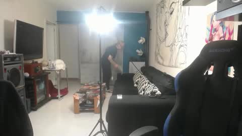 Giselle and Jay online show from September 25, 8:51 am