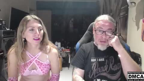 Giselle and Jay online show from October 29, 6:15 am