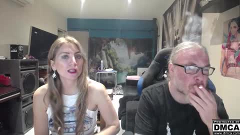 Giselle and Jay online show from November 13, 6:01 am