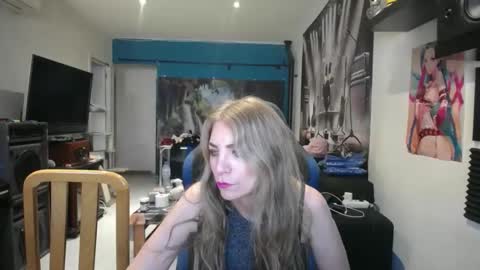 Giselle and Jay online show from November 21, 11:31 am