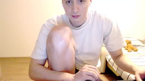 sasha_calvin online show from December 16, 11:28 pm