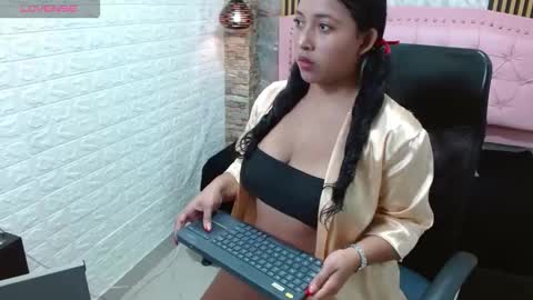 sasha online show from November 11, 11:21 am