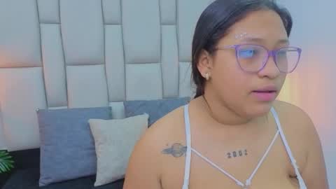 sasha_rousse online show from December 13, 8:25 pm