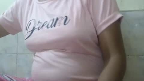 Snapshot of sasha_unlimtd chatting on November 25, 2:17 pm sasha_unlimtd online show from November 25, 2:17 pm