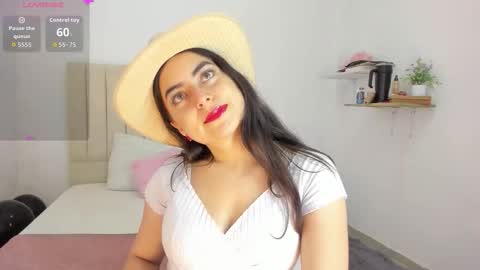 Sashaa online show from September 15, 12:05 pm