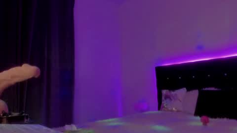   Sasha   online show from January 14, 12:22 am