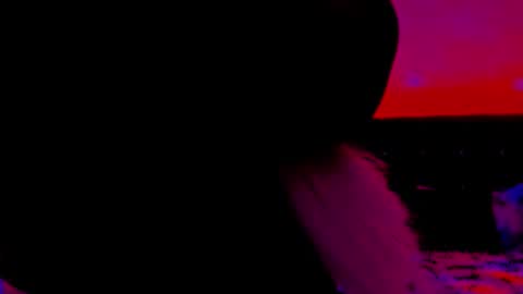   Sasha   online show from November 15, 5:05 am