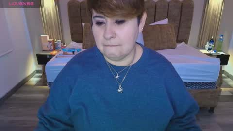 S A S H A R O S E online show from October 4, 12:03 pm