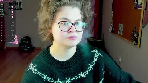 Snapshot of sashy_way chatting on December 14, 7:14 pm .Alexandra online show from December 14, 7:14 pm