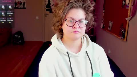 Snapshot of sashy_way chatting on January 3, 3:05 am .Alexandra online show from January 3, 3:05 am