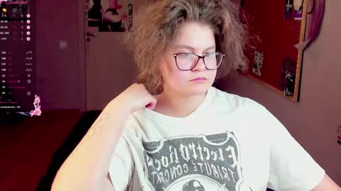 Snapshot of sashy_way chatting on January 12, 1:48 pm .Alexandra online show from January 12, 1:48 pm