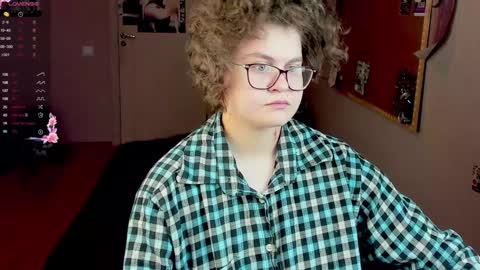 Snapshot of sashy_way chatting on January 15, 11:00 am .Alexandra online show from January 15, 11:00 am