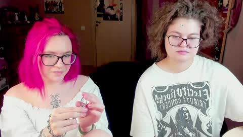 Snapshot of sashy_way chatting on January 24, 11:04 am .Alexandra online show from January 24, 11:04 am