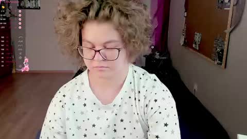 Snapshot of sashy_way chatting on February 13, 12:32 pm .Alexandra online show from February 13, 12:32 pm