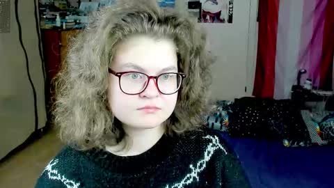 Snapshot of sashy_way chatting on October 24, 10:55 am .Alexandra online show from October 24, 10:55 am