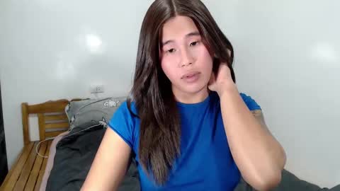 Snapshot of sassy_jane chatting on December 22, 9:22 am Jane online show from December 22, 9:22 am